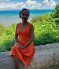 Dating Woman Madagascar to Diego suarez : Carene, 34 years